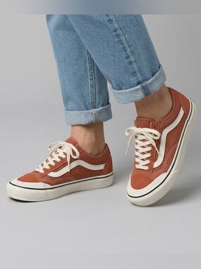 Vans Old Skool Low-Top Sneakers in Rust and Cream
